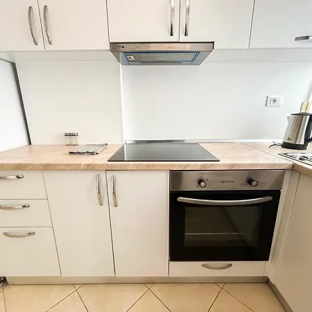 Apartamento 2 Bedroom 1122 Golem (Tirana)