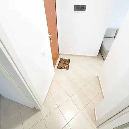 2 Bedroom 1122 Apartamento Golem (Tirana)