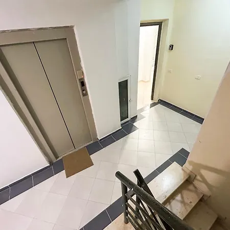2 Bedroom 1122 Apartment